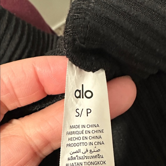 💕 Alo Yoga Muse Hoodie & Jogger Set Size S/M - Picture 5 of 5